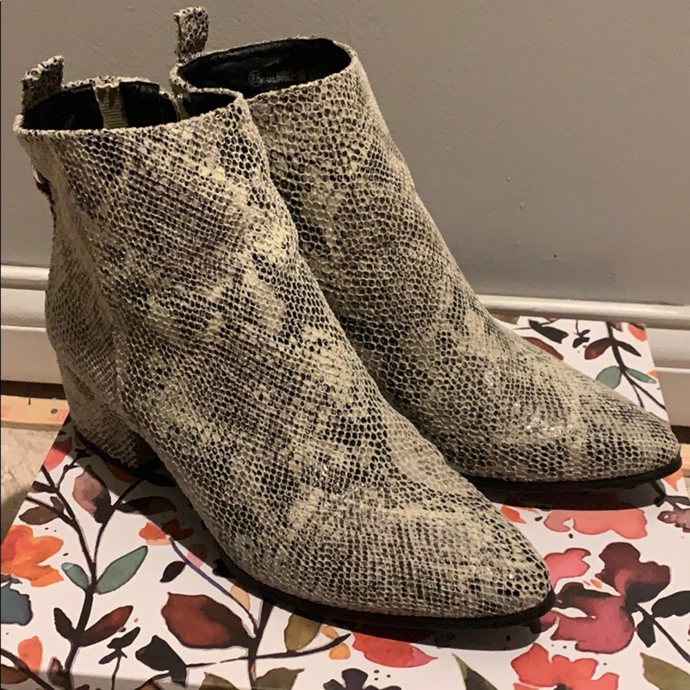 Gimmicks Faux Snakeskin Boots